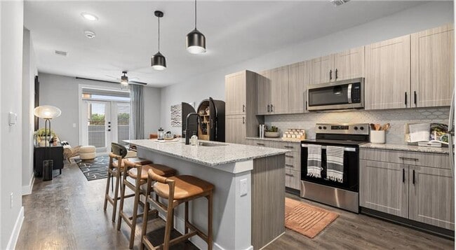 Building Photo - 12601 McCallen Pass