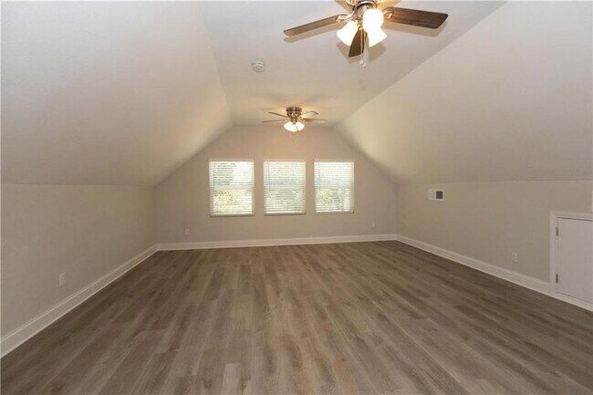 Building Photo - 61689 LA-434