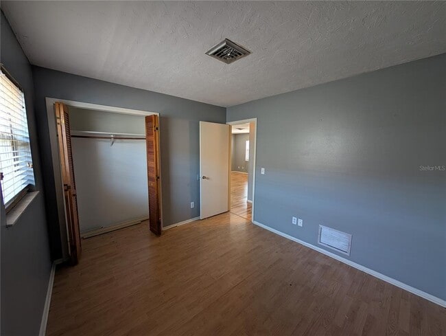 Building Photo - 285 S McCall Rd