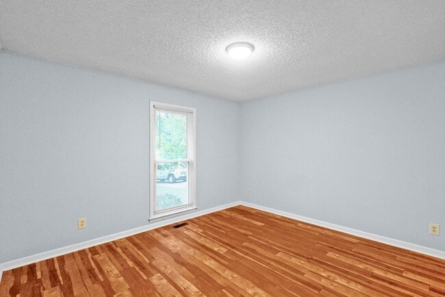 Building Photo - Lovely home in Charlotte