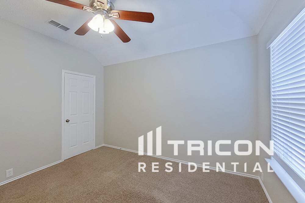 Building Photo - 4733 Grant Park Ave