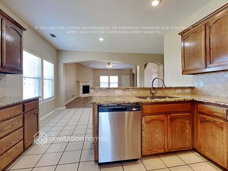 Building Photo - 4620 Barberry Tree Cove
