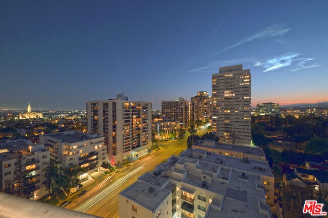 Building Photo - 10601 Wilshire Blvd