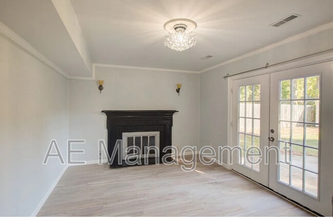 Building Photo - 1373 Coral Pl