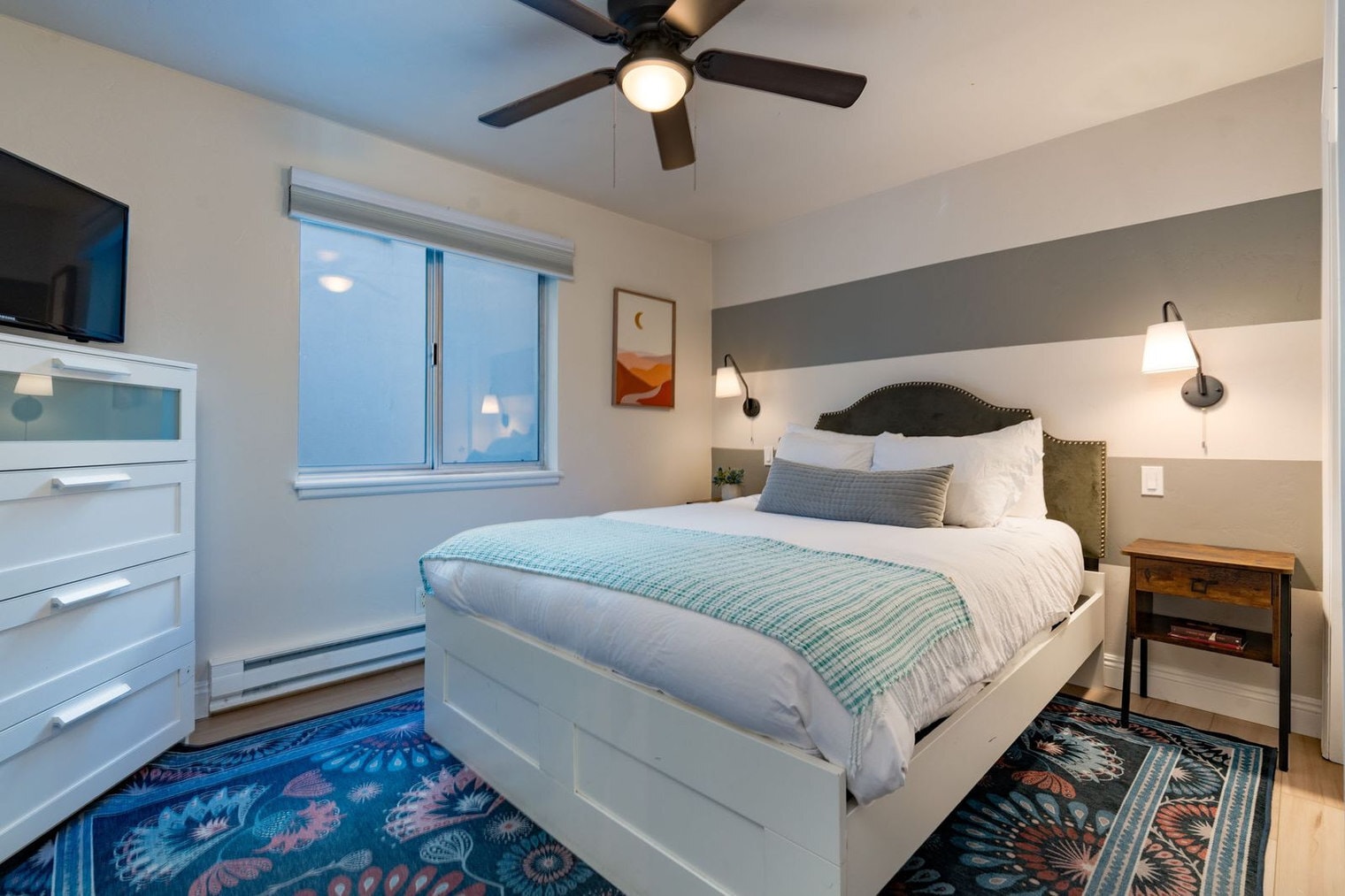 Building Photo - 940 Waters Ave