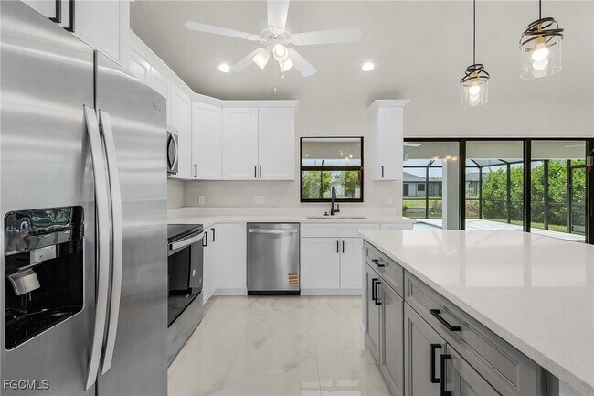 Building Photo - 2510 SW 17th Ave