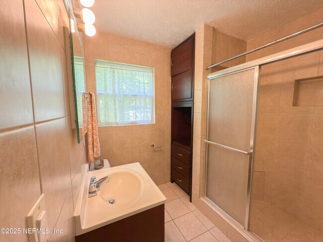 Building Photo - 6723 Cherbourg Ave S