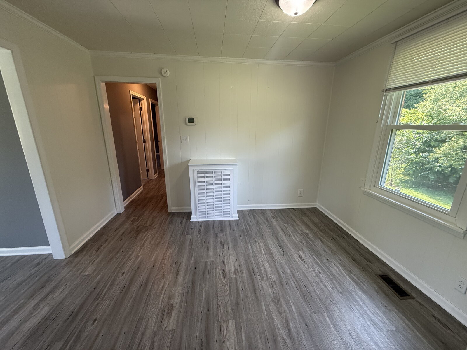 Building Photo - 1318 Courtney Dr