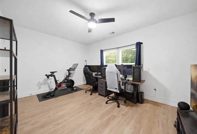 Building Photo - 5218 San Juan St