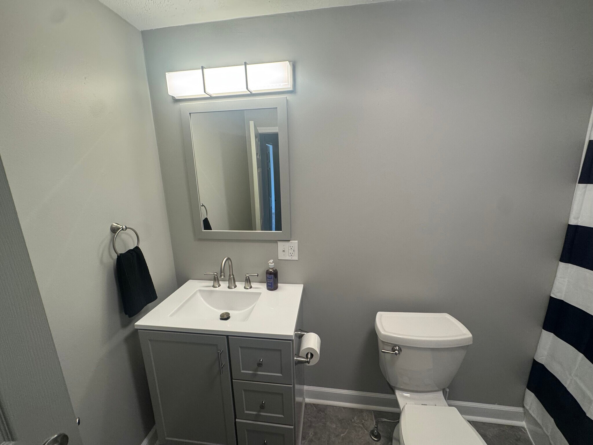 Building Photo - 246 Reservoir Rd