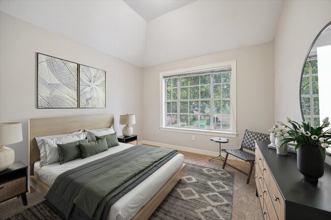 Building Photo - 3115 Cedar Knolls Dr