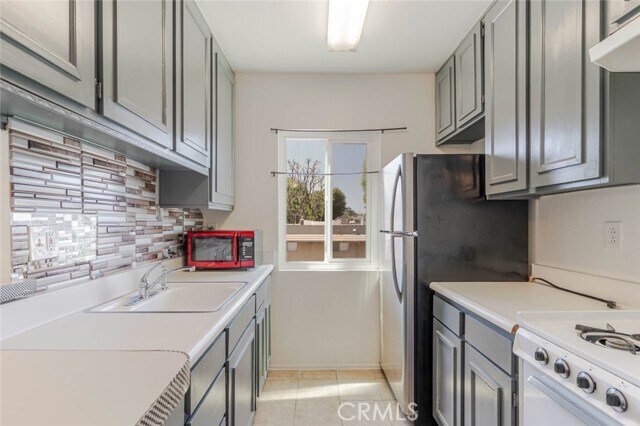 Building Photo - 17900 Sherman Way