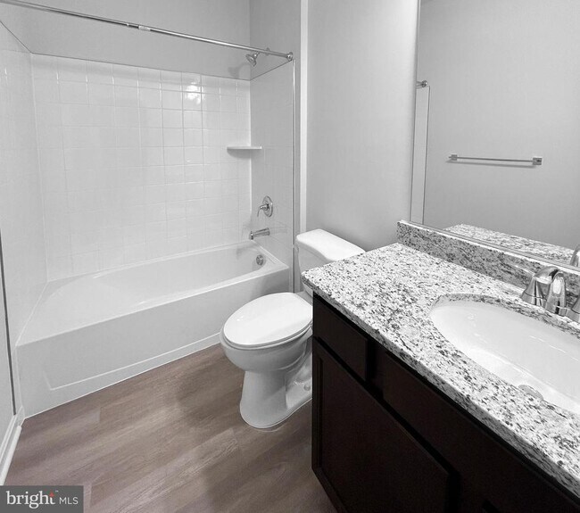 Building Photo - 2571 Hopton Ln