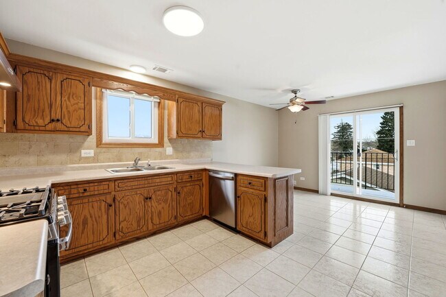 Building Photo - 4311 Grace St