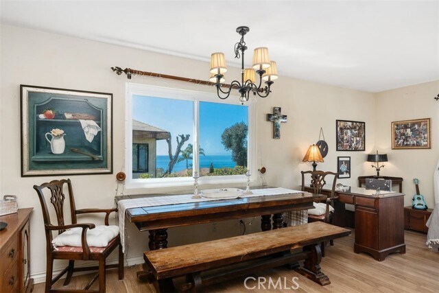 Building Photo - 3068 Zell Dr