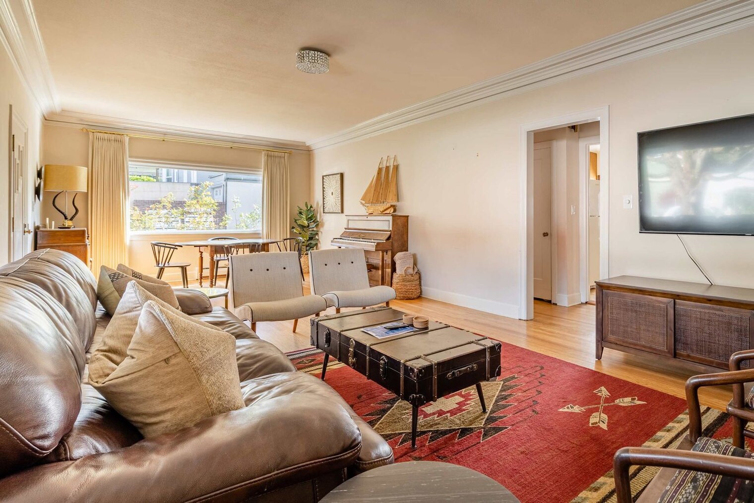 Building Photo - 917 SE 25th Ave