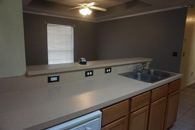 Building Photo - 4710 Brookdale Dr