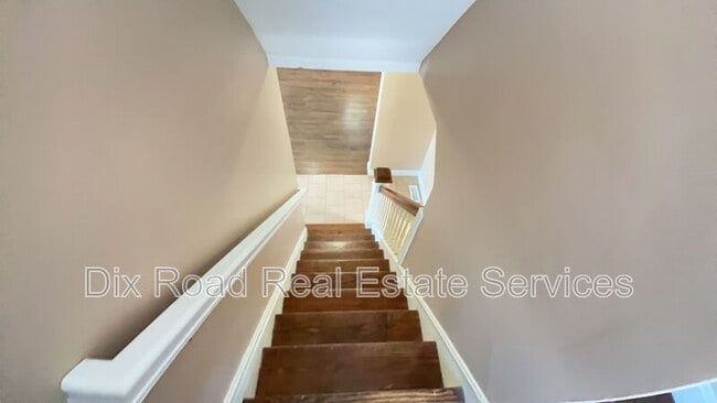 Building Photo - 4763 Dale Ave