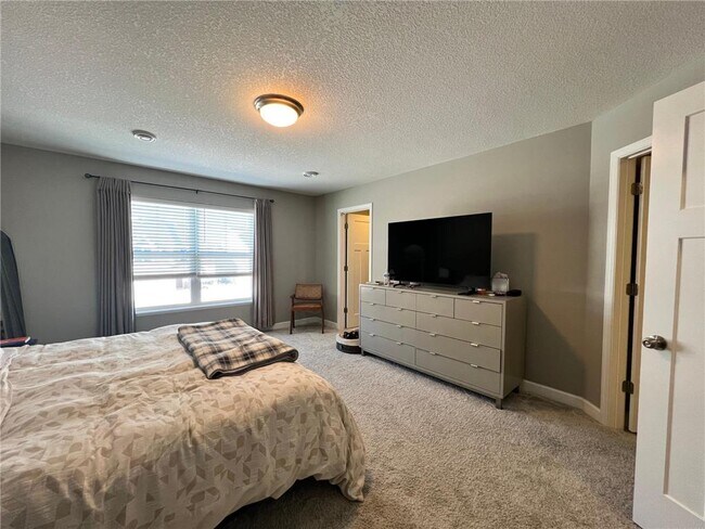 Building Photo - 5021 Useppa Trl