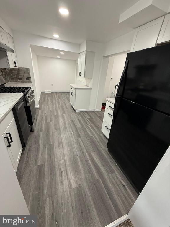 Building Photo - 109 N Main St