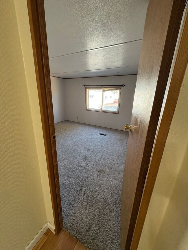 Building Photo - 3 bed 2 bath Home for Rent in Ephrata