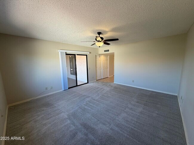 Building Photo - 26629 S Sageberry Dr