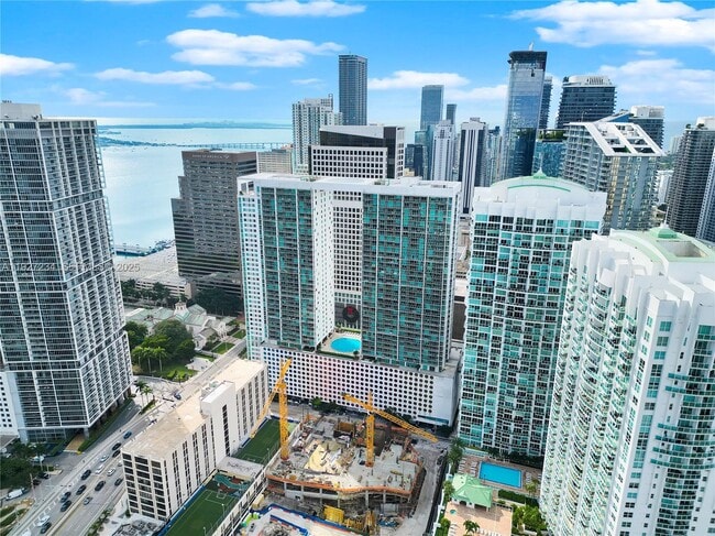 Building Photo - 500 Brickell Ave