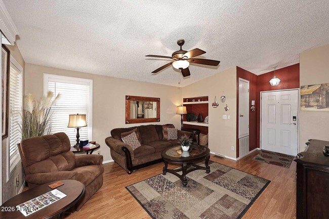 Building Photo - 6242 S Cypress Point Dr