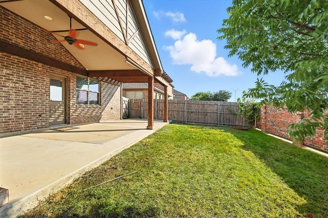 Building Photo - 2825 Houston Wood Dr