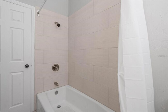 Building Photo - 4325 US-17