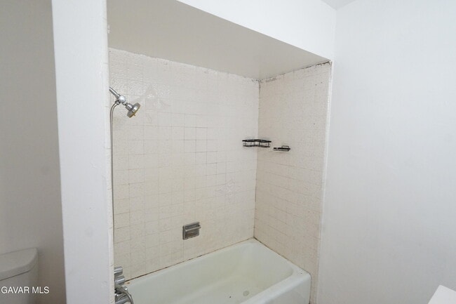 Building Photo - 1108 Monterey St