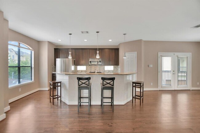 Building Photo - 4306 O'Reilly