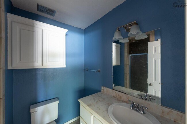 Building Photo - 4661 Briarwood Dr