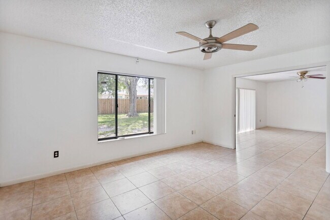 Building Photo - 14907 Coldwater Ln