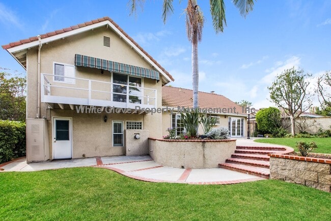 Building Photo - Beautiful 3 Bedroom in Fullerton's President Homes Neighborhood