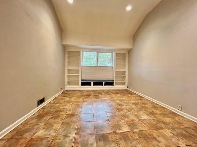 Building Photo - 2672 Warwick Cir NE