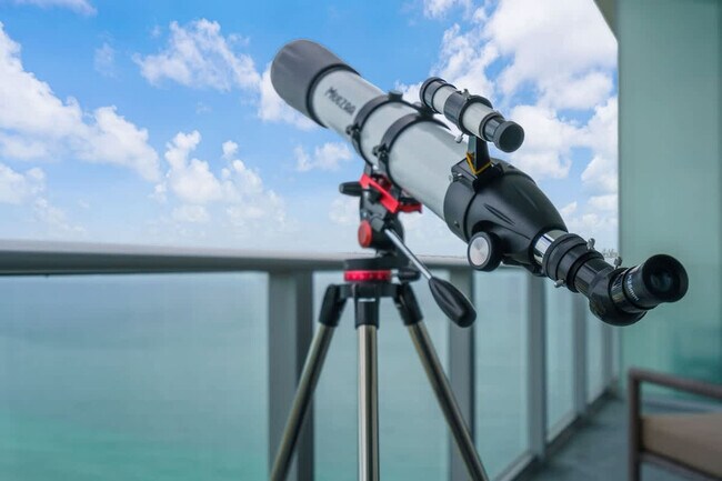 Building Photo - 4111 S Ocean Dr