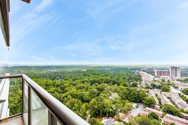 Building Photo - 3630 Peachtree Rd NE