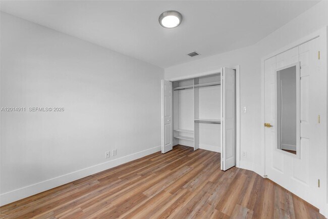 Building Photo - 8113 SW 157th Ct