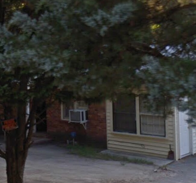 Primary Photo - 809 Johnson St