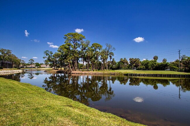 Building Photo - Palm Aire Fully Furnished Rental