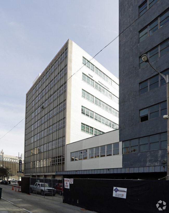 Building Photo - 440 On Third Apartments