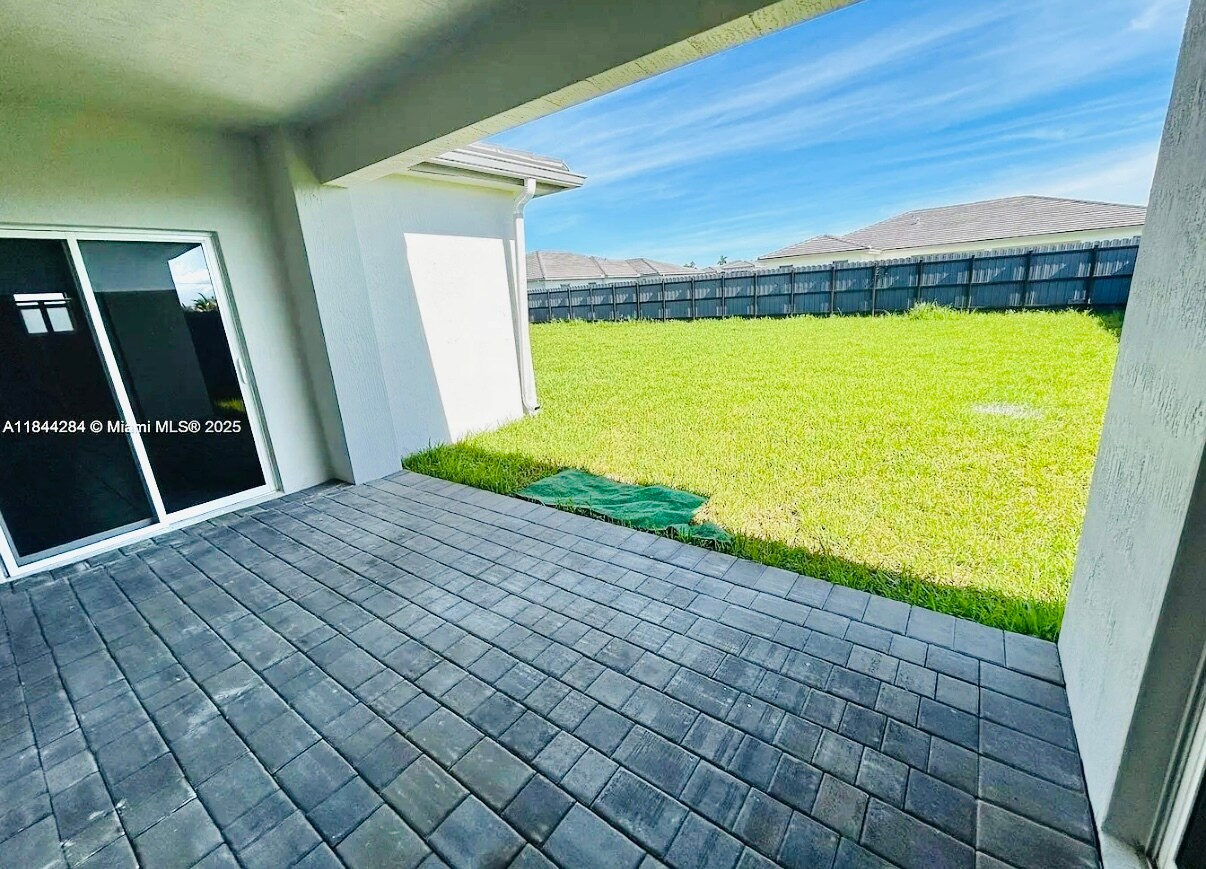Building Photo - 16740 SW 290th Ln