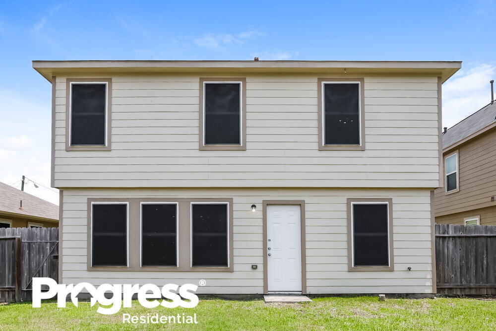 Building Photo - 16738 N Gull Dr
