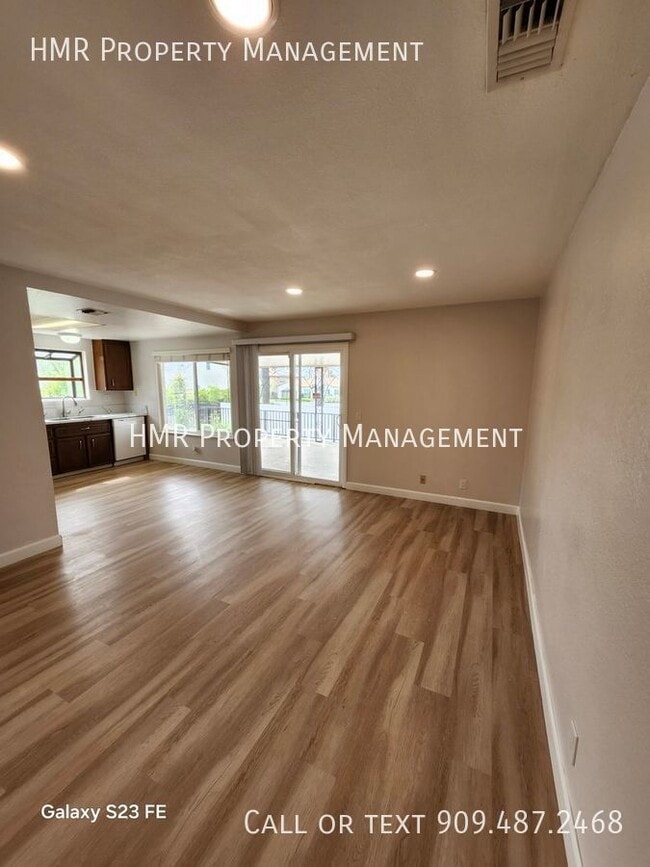 Building Photo - THIS HOUSE IS SPLIT  in a quiet Rancho Cuc...