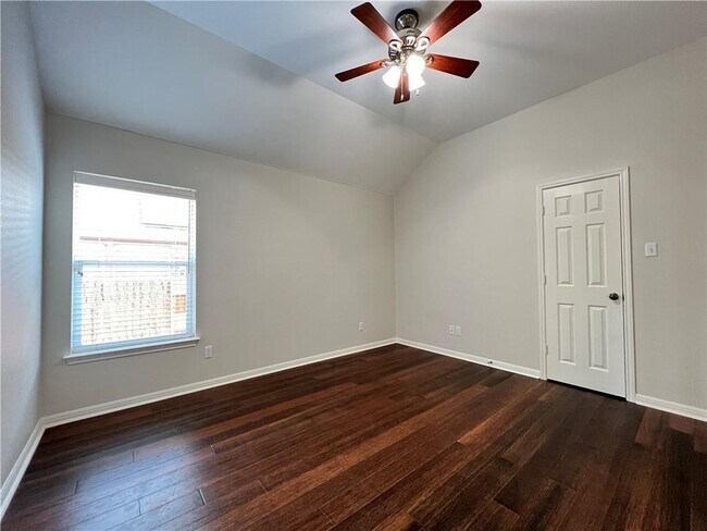 Building Photo - 2491 Santa Barbara Loop