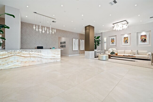Building Photo - 3610 Yacht Club Dr