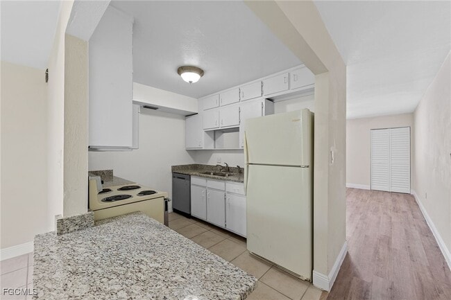 Building Photo - 2828 Jackson St