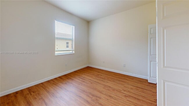 Building Photo - 9391 SW 171st Ct