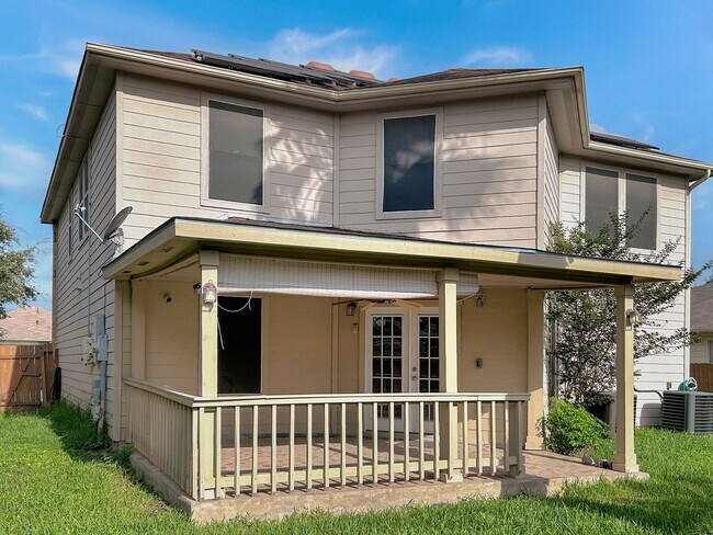 Building Photo - Spacious 5-Bedroom Retreat with Oversized Primary Suite in Converse